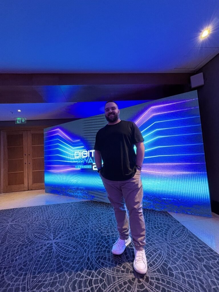 Yanko Constantinidis Mascarenhas em evento de marketing digital